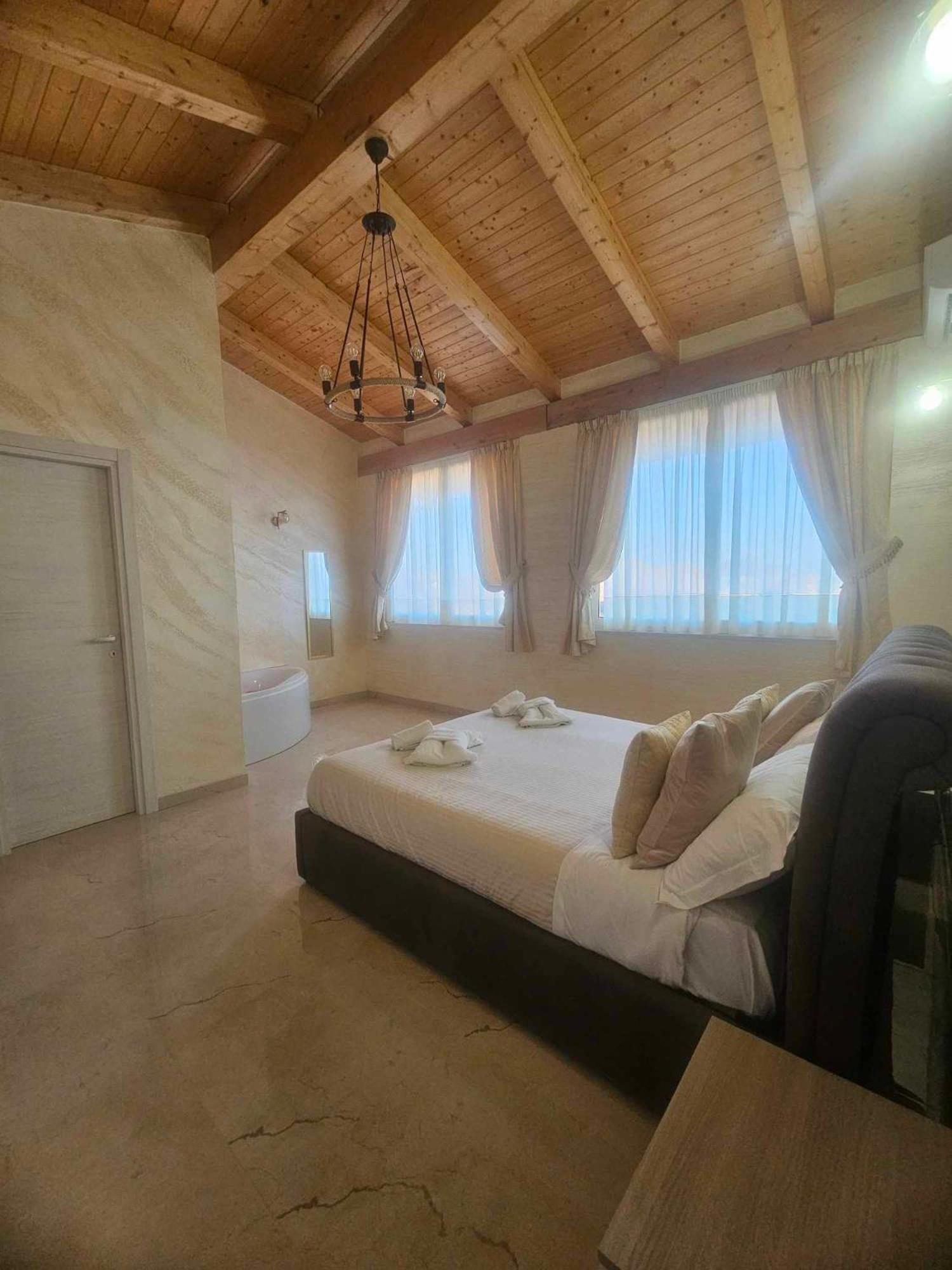 Готель Golden House Sicily Катанія Екстер'єр фото